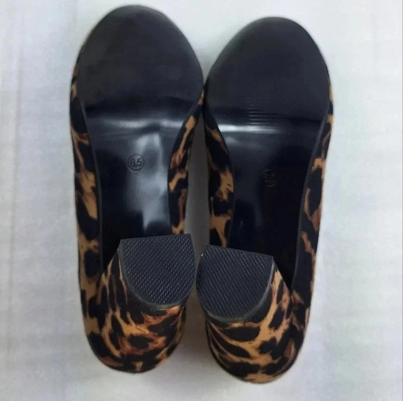 IDIFU Ro 3 Sara Leopard Chunky Block Heel Pump Round Toe 6 5 - Picture 4 of 9